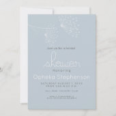 ミニマルモダン花ほこりっぽい青と白 招待状 (正面)