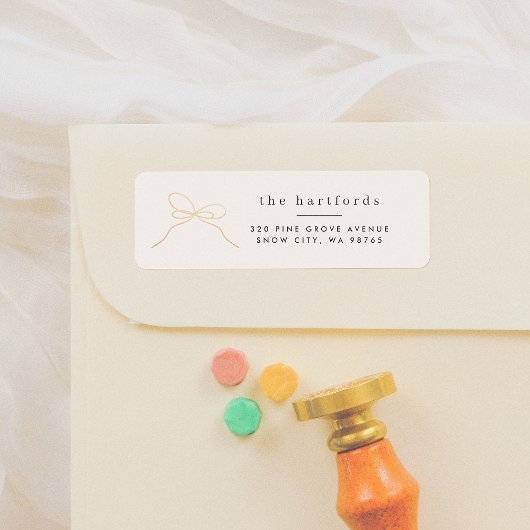 ミニマルモダン金ゴールドボーエレガントタイポグラフィファミリー ラベル