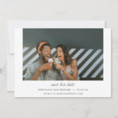 ミニマルモダン タイポグラフィ カップル 2枚の写真 セーブザデート (正面)