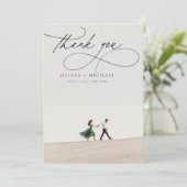 ミニマルユニークリストのスクリプ結婚ト写真 サンキューカード (スタンド正面)