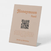 ミニマルレトロ結婚ズ新婚旅行ファンドQRコード 台座サイン (正面)