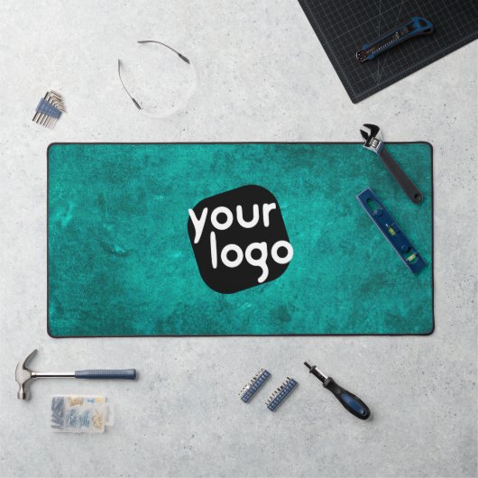 ミニマルヴィンテージ企業のロゴの追加ティール（緑がかった色） デスクマット (ワークステーション)