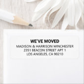 ミニマル主義の白黒を移モダンしカスタムた ラベル (インサイチュ)