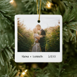 ミニマル写真初めてのクリスマス結婚した新婚 セラミックオーナメント