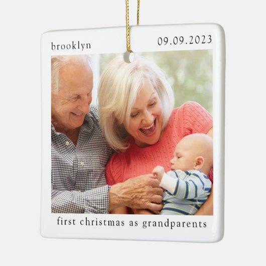 ミニマル写真祖父母の初めてのクリスマス セラミックオーナメント (左)