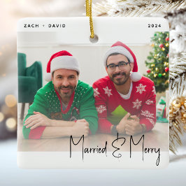 ミニマル写真 Married and Merry LGBTQ ブラックスクリプト セラミックオーナメント