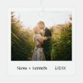 ミニマル初めてのクリスマス結婚した写真 メタルオーナメント (正面)