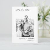 ミニマル文字と写真の結婚式の日付を保存 サンキューカード (スタンド正面)