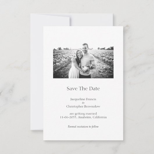 ミニマル文字と写真の結婚式の日付を保存 サンキューカード (裏面)