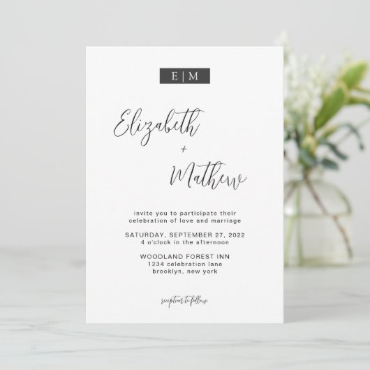 ミニマル書道モノグラム結婚写真 招待状 (スタンド正面)