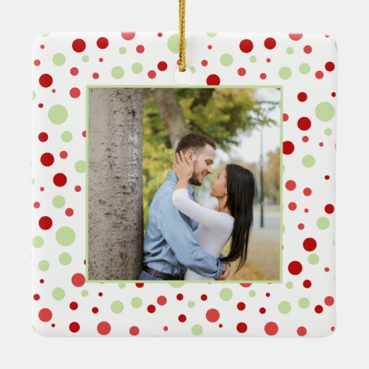 ミニマル水玉模様1フォト初めてのクリスマス婚約した セラミックオーナメント (裏面)