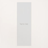 ミニマル淡い色のスグレー名前をカスタムするモノグラモダンム ヨガマット (正面)