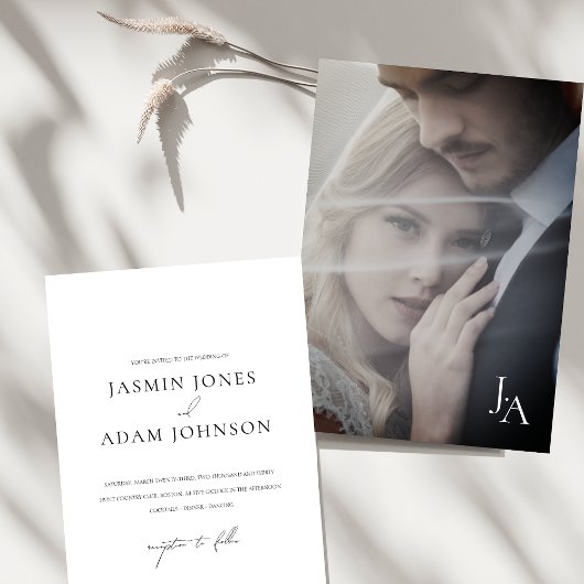 ミニマル白シンプルモノグラム結婚写真 招待状