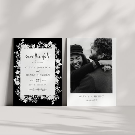 ミニマル白フローラ日付の写真カードを保存 招待状