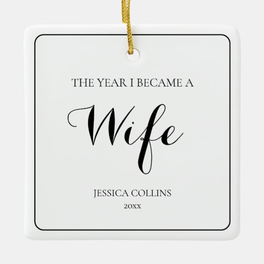 ミニマル白黒モダン初めてのクリスマス妻 セラミックオーナメント (正面)