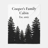 ミニマル白黒松のシルエット フリースブランケット (正面)