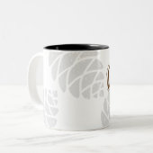 ミニマル素朴タイポグラフィコーヒータイムギフト ツートーンマグカップ (正面左)