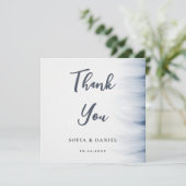 ミニマル結婚リストのサンキューカード（インクのアクセント） (スタンド正面)