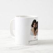 ミニマル赤面ハートマグ – あなたは十分 コーヒーマグカップ (正面左)