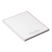 ミニマル赤面ピンク手書き名前をカスタムする ノートパッド (アングル)