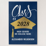 ミニマル金ゴールドグラッドキャップススタイリッシュクリプト卒業 ジグソーパズル<br><div class="desc">ミニマル金ゴールドグラッドキャップスタイリッシュスクリプト卒業パズル。おめでとうはグラード!この大きなジグソーのパズルで祝の成功と卒業を祝う彼らの優れた成功と喜び。すべての文字は、自分の詳細で簡単かつ迅速にパーソナライズするために事前に配置されている。</div>