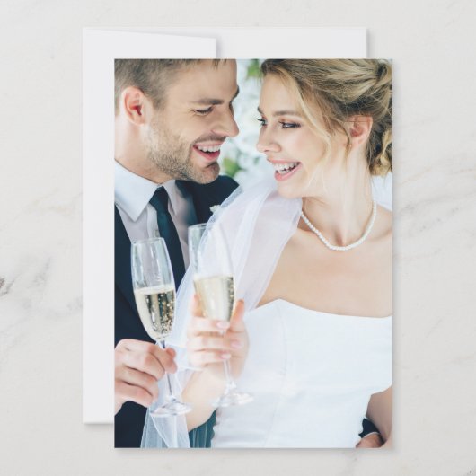 ミニマル金ゴールドスクリプト写真結婚の感謝 カード (裏面)