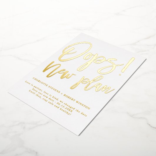 ミニマル金ゴールド新結婚計画の日付の変更 箔招待状 (回転した状態)