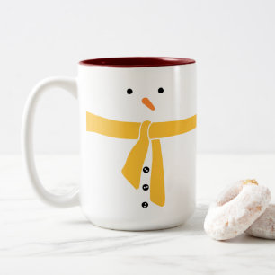 ミニマル雪だるまイエロースカーフウィンター ツートーンマグカップ