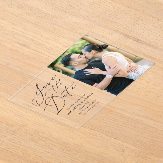 ミニマル黒書道結婚式の日付を保存 アクリル招待状 (レイダウン)