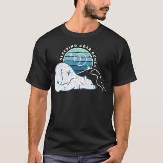 ミニマル スリーピングベア砂丘 レトロな夕日 Tシャツ