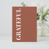 ミニマル GRATEFUL | テラコッタ ホリデーグリーティング カード (スタンド正面)