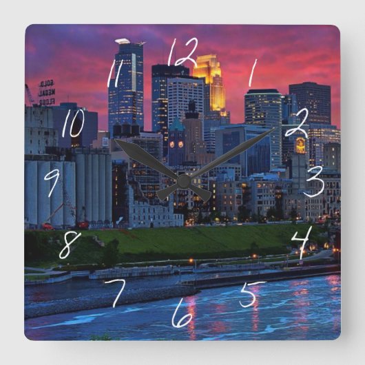 ミネアポリスの目キャンデー スクエア壁時計 (正面)