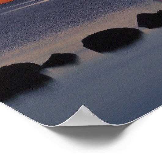 ミネソタ州ダルースにある北ピア灯台 ポスター (角)