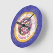 ミネソタ州旗動揺して ラウンド壁時計 (傾斜)