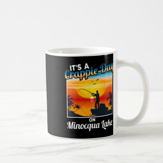 ミノおもしろいカ湖のクラッピーの日だ コーヒーマグカップ (右)