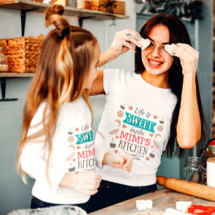 ミミのキッチンマグネットの中で生命は甘い Tシャツ