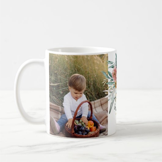 ミミイラの贈り物2フォトピンクガーリーの水色フローラ コーヒーマグカップ (左)