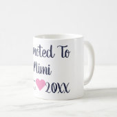 ミミネービーとブライトピンクマグに昇格 コーヒーマグカップ (正面右)