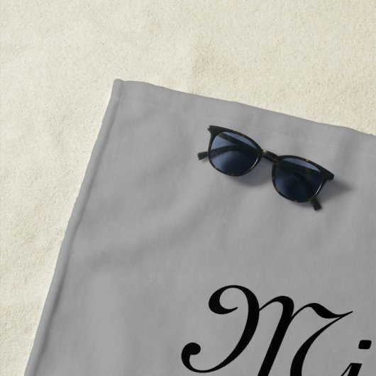 ミミパーソナライズされたはザクロが大好き ビーチタオル (インサイチュ)