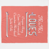 ミミパーソナライズされたは彼女の4つのグランズを愛している フリースブランケット (正面(横))