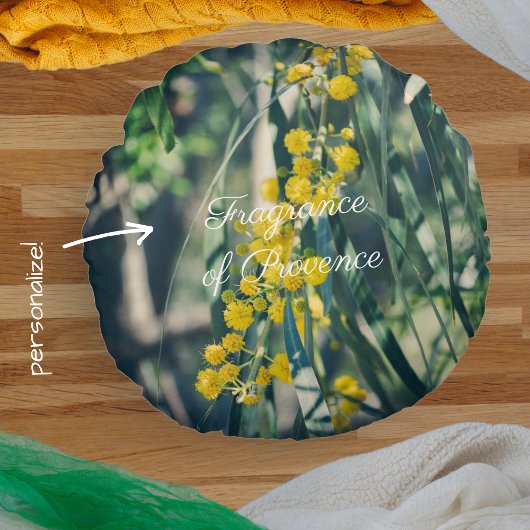 ミモサの木と黄色の花 ラウンドクッション