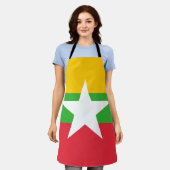 ミャンマー国旗 エプロン (着用した状態)