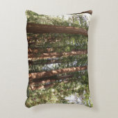 ミュアウッズ国定記念碑でレッドウッズII アクセントクッション (正面(垂直))