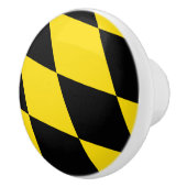 ミュンヘン州旗とセラミックノブの引っ張り セラミックノブ (右)