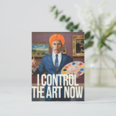 ミュージアムでアートをコントロールするオレンジ色の髪の男 ポストカード (スタンド正面)