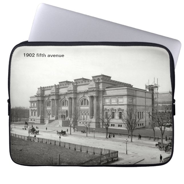 ミュージアムマンハッタンエレトロニックバッグ ラップトップスリーブ (正面)