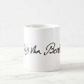 ミュージシャンのルートヴィヒ・ヴァン・ベートーヴェン署名 コーヒーマグカップ (中央)