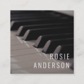 ミュージシャンQRコードピアノ鍵モダン赤面ピンク スクエア名刺 (正面)