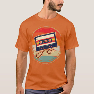 ミュージックテープカセット 80年代 90年代 レトロ ファミリー Tシャツ