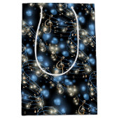 ミュージックノートとホリデーパーティーのライト ミディアムペーパーバッグ (正面)